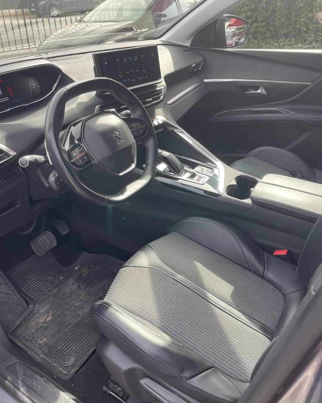 peugeot-5008-1-5-bluehdi-2022-diesel-1499cc