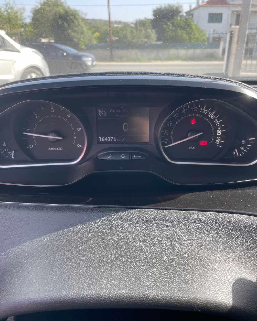 peugeot-208-1-4-e-hdi-2013-diesel-1398cc