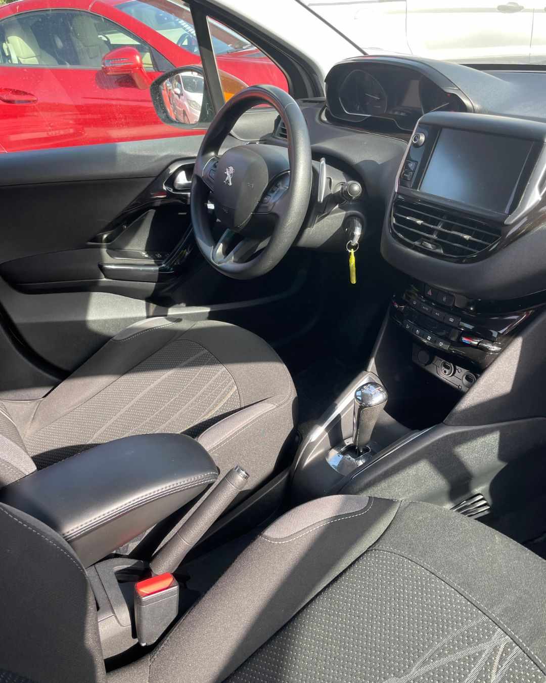 peugeot-208-1-4-e-hdi-2013-diesel-1398cc