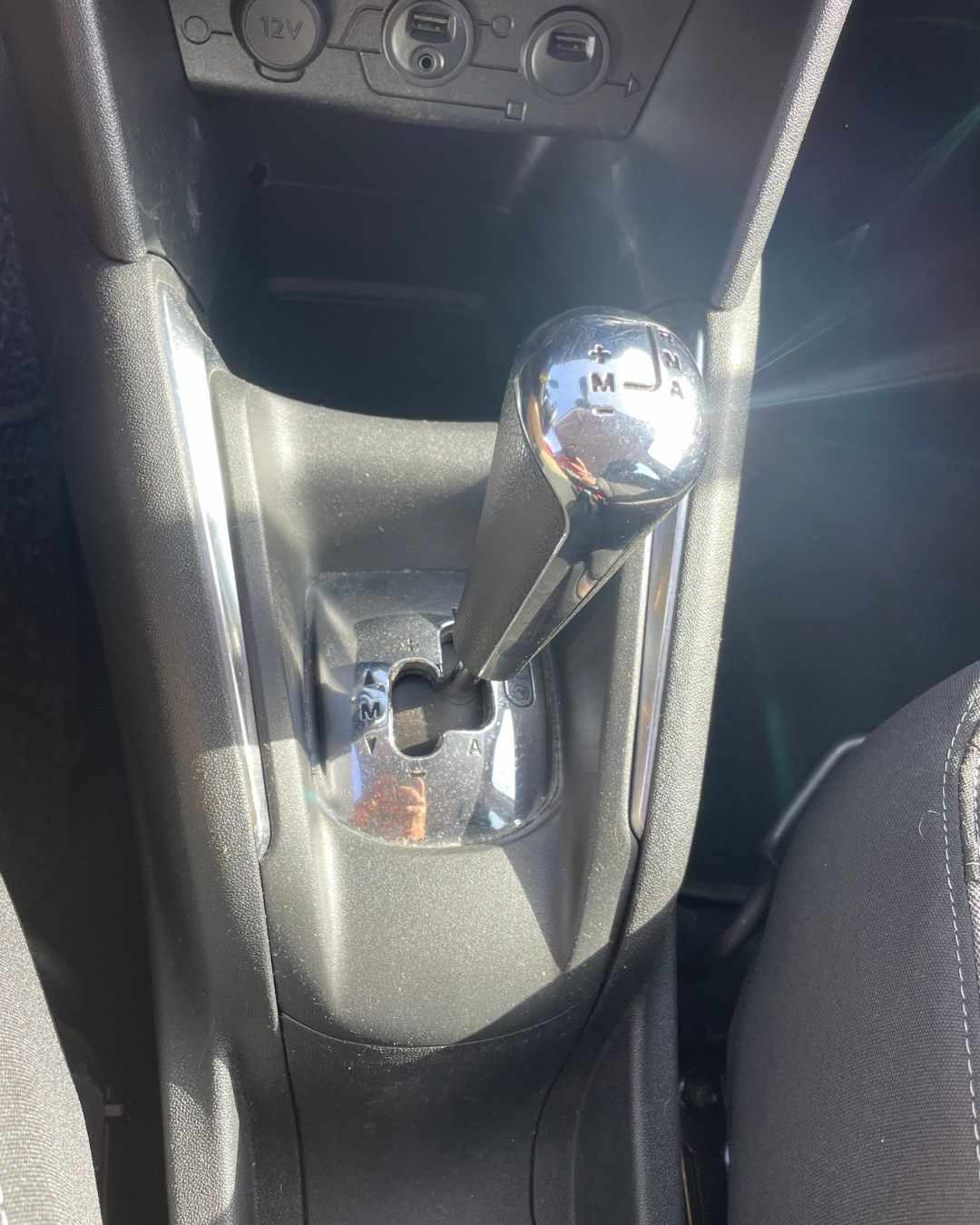 peugeot-208-1-4-e-hdi-2013-diesel-1398cc