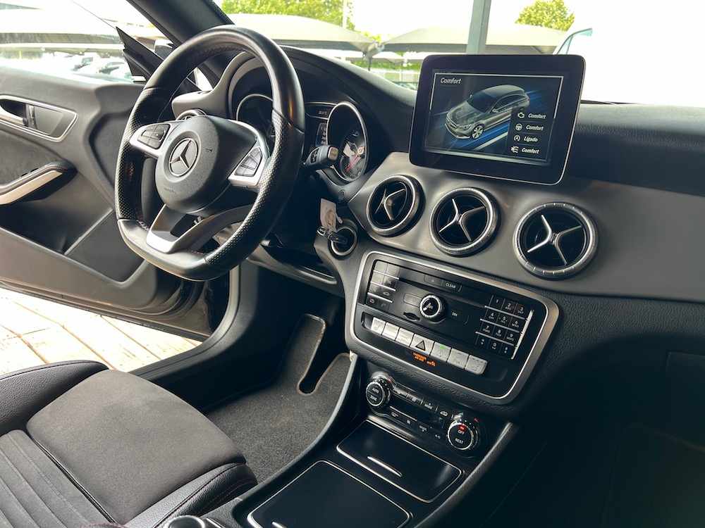 mercedes-benz-cla-220-cdi-shooting-brake-2016-diesel-2143cc