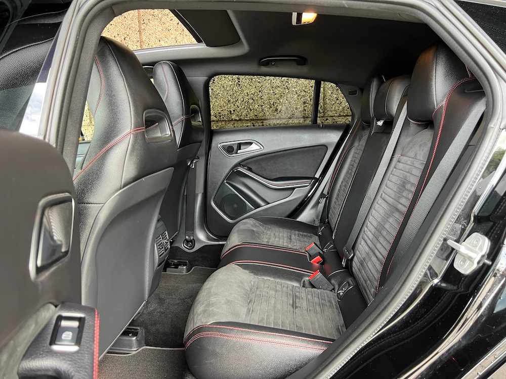 mercedes-benz-cla-220-cdi-shooting-brake-2016-diesel-2143cc