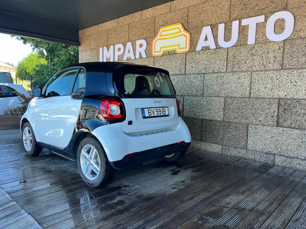 smart-fortwo-17-6-kwh-2022-eletrico