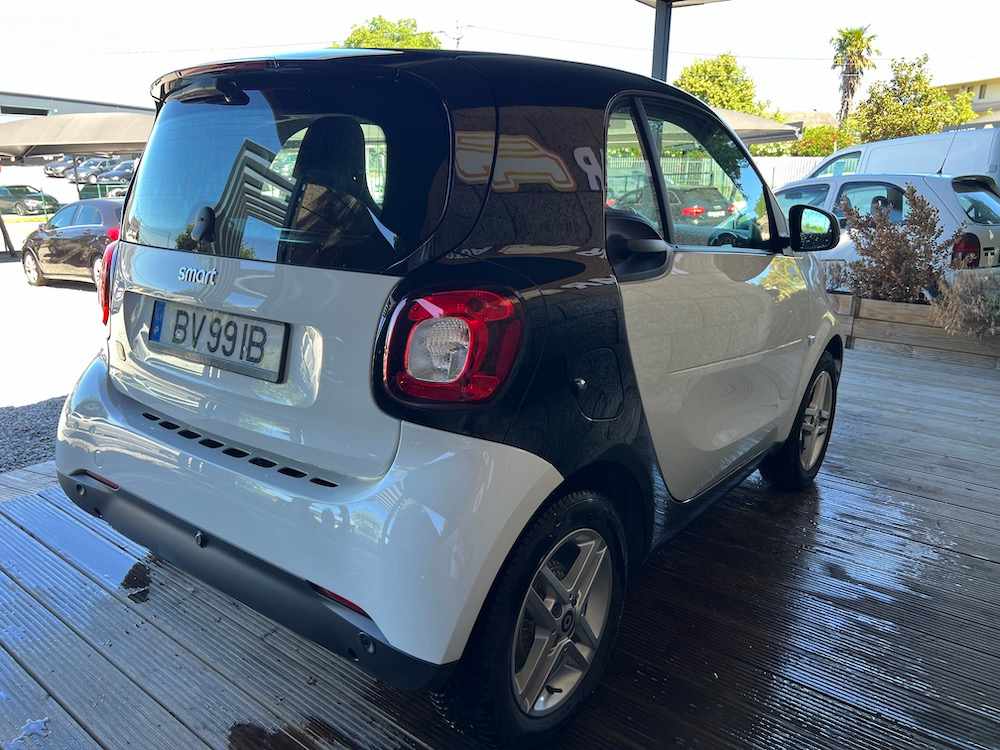 smart-fortwo-17-6-kwh-2022-eletrico