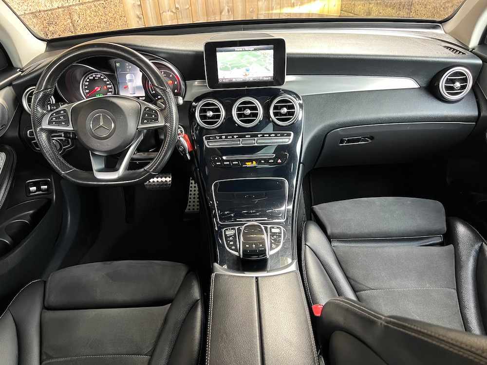 mercedes-benz-glc-220-d-2-1-4matic-2018-diesel-2143cc