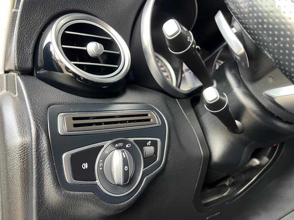 mercedes-benz-glc-220-d-2-1-4matic-2018-diesel-2143cc