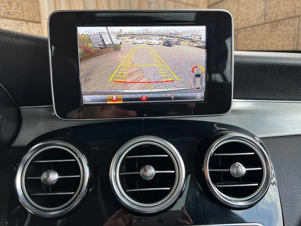 mercedes-benz-glc-220-d-2-1-4matic-2018-diesel-2143cc