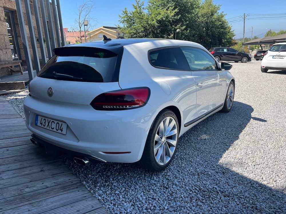 volkswagen-scirocco-2-0-tdi-2012-diesel-1968cc