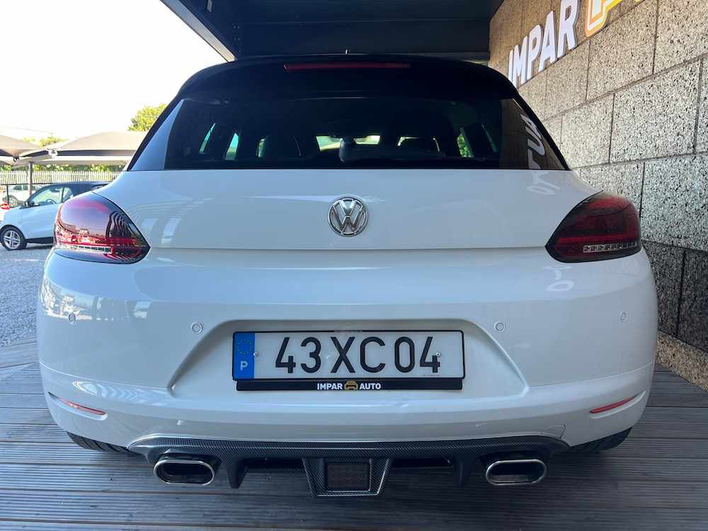 volkswagen-scirocco-2-0-tdi-2012-diesel-1968cc