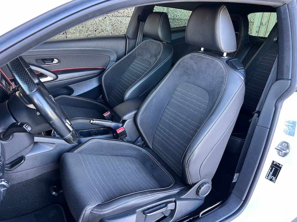 volkswagen-scirocco-2-0-tdi-2012-diesel-1968cc