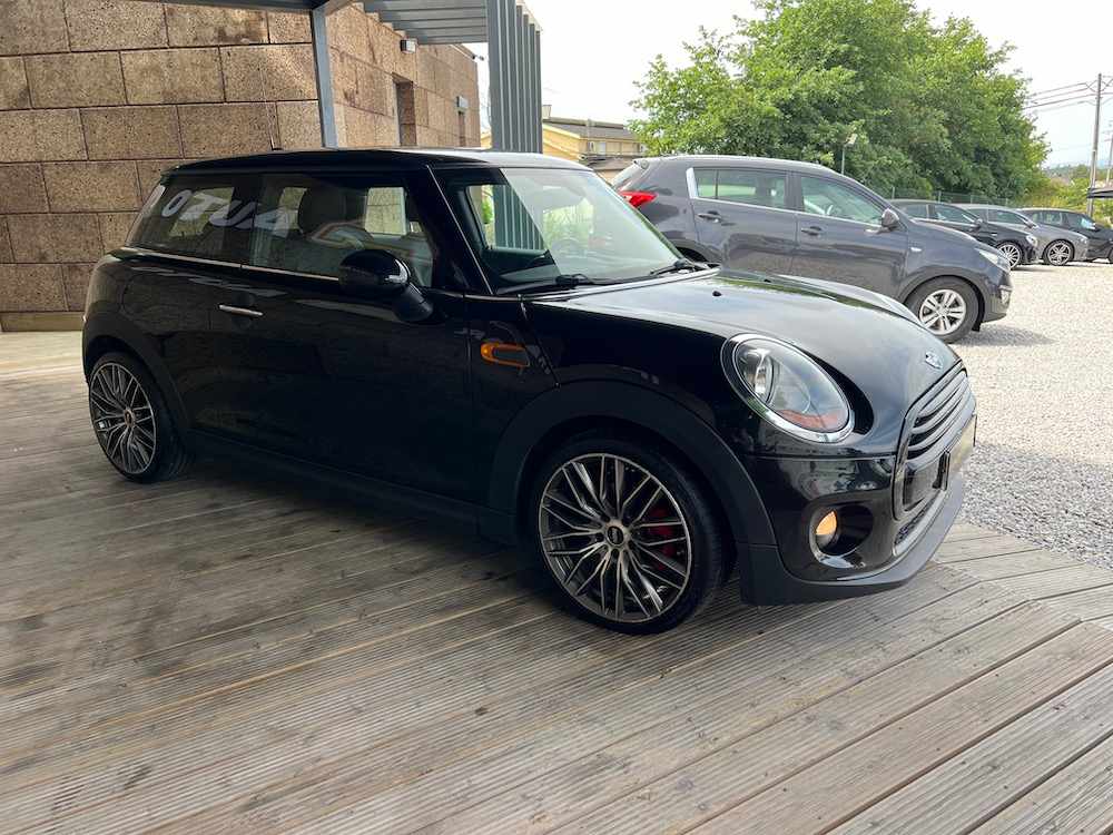 mini-hatch-d-1-5-2014-diesel-1496cc