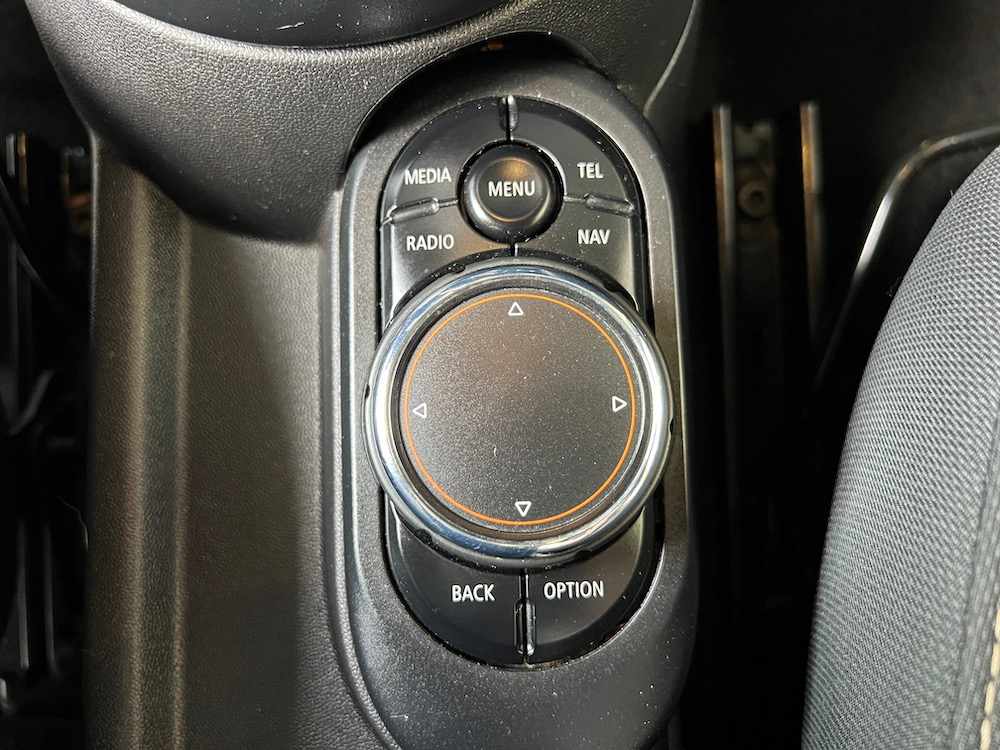 mini-hatch-d-1-5-2014-diesel-1496cc
