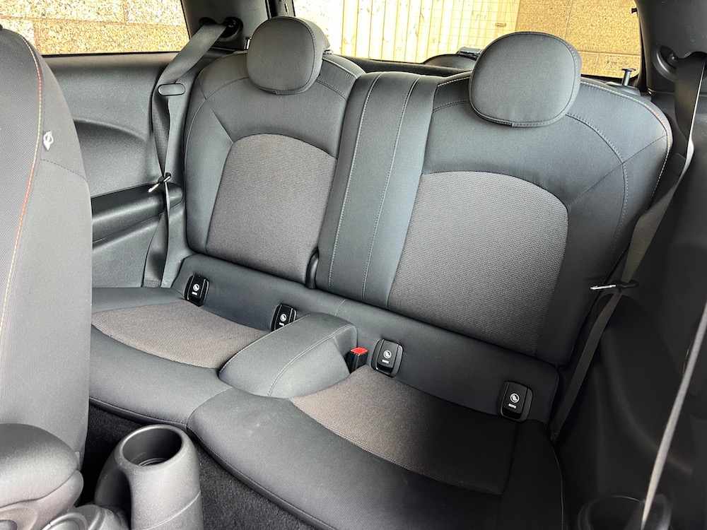 mini-hatch-d-1-5-2014-diesel-1496cc