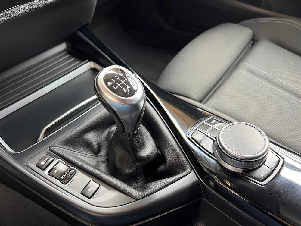 bmw-serie-1-118i-2018-gasolina-1499cc