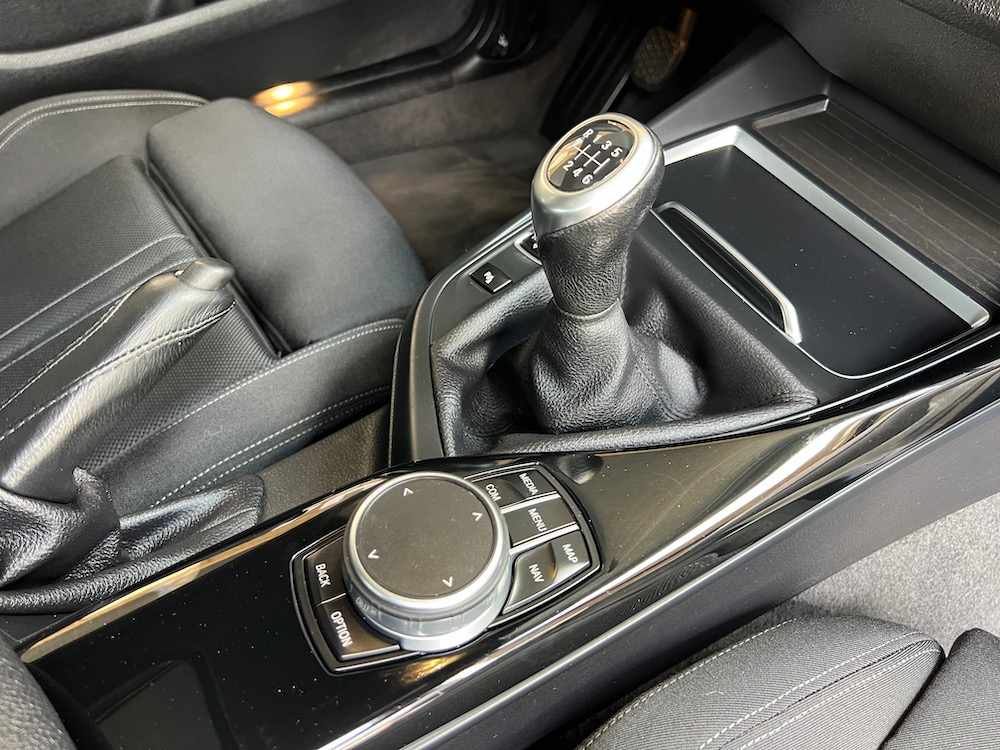 bmw-serie-1-118i-2018-gasolina-1499cc