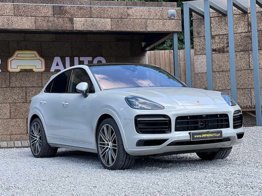 porsche-cayenne-e-hybrid-2022-gasolina-2995cc