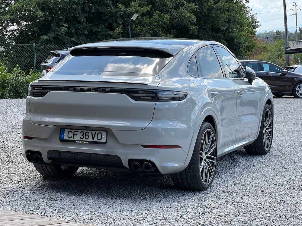 porsche-cayenne-e-hybrid-2022-gasolina-2995cc