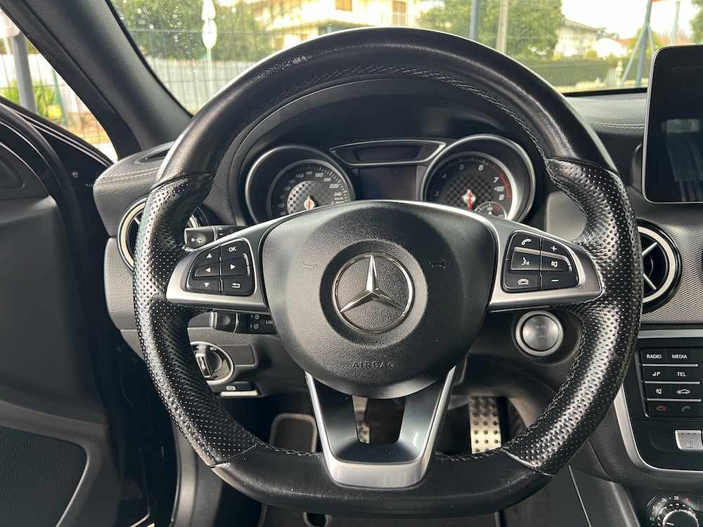 mercedes-benz-classe-a-a-180-2017-gasolina-1595cc