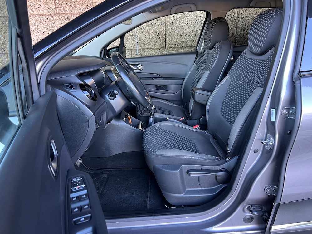 renault-captur-0-9-tce-2019-gasolina-898cc