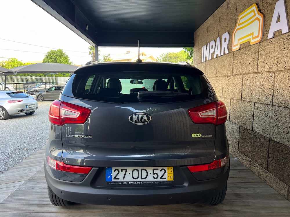 kia-sportage-1-7-crdi-2013-diesel-1685cc