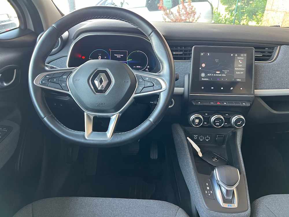 renault-zoe-r135-52-kwh-2022-eletrico