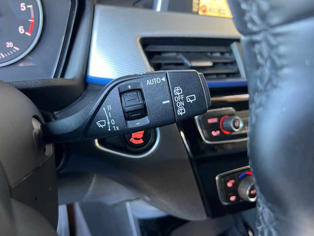 bmw-x1-sdrive16d-2015-diesel-1496cc