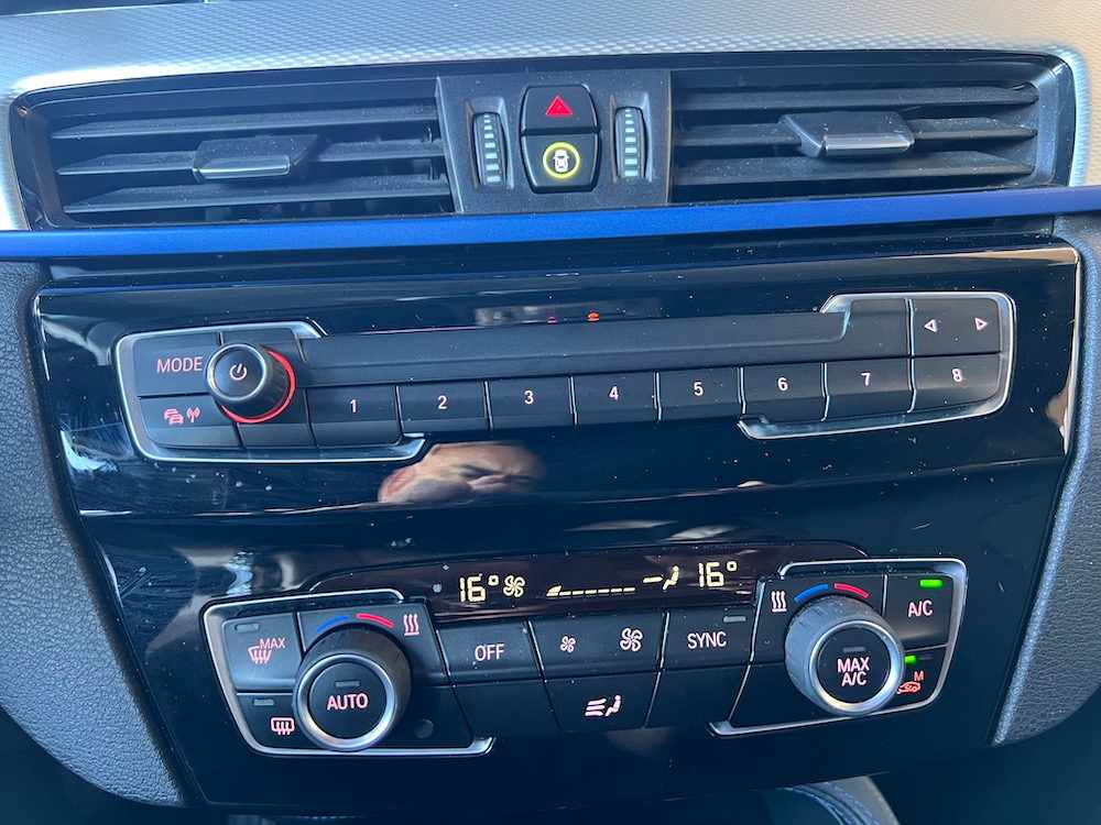bmw-x1-sdrive16d-2015-diesel-1496cc
