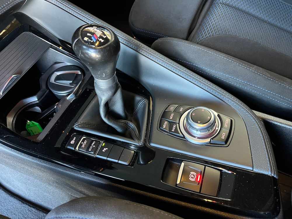 bmw-x1-sdrive16d-2015-diesel-1496cc