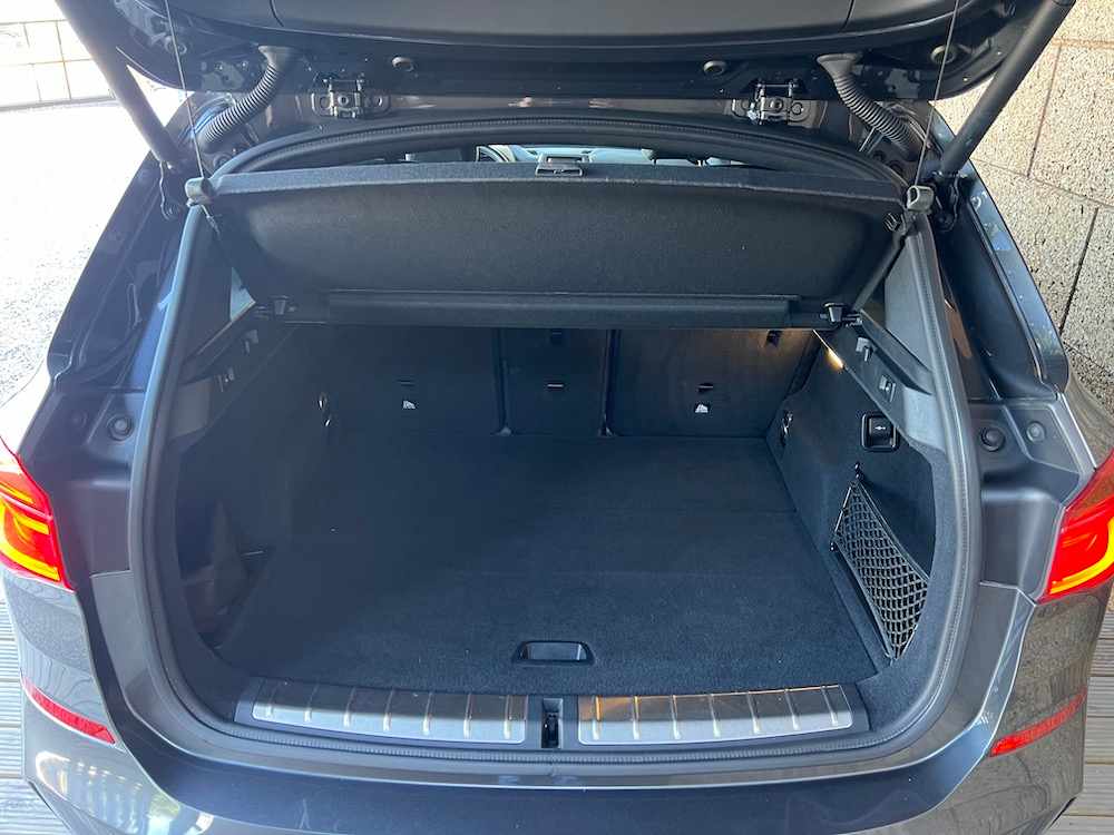bmw-x1-sdrive16d-2015-diesel-1496cc