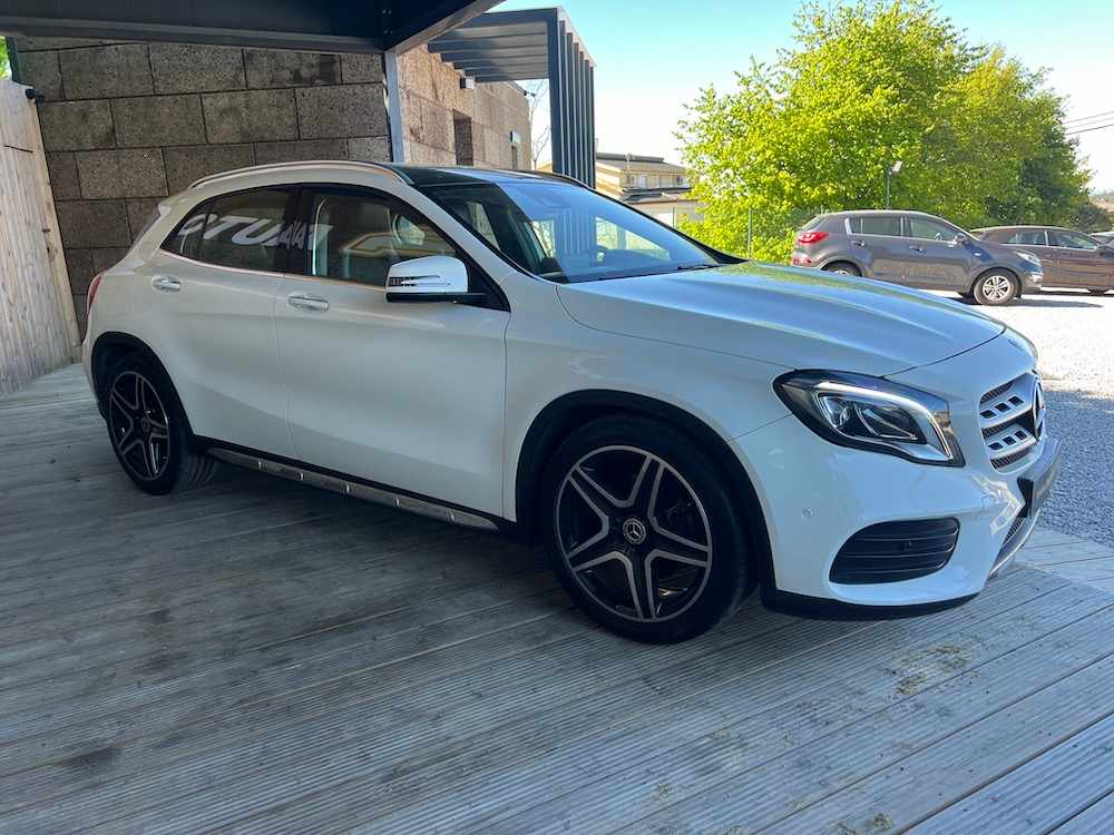 mercedes-benz-gla-220-d-4matic-2017-diesel-2143cc