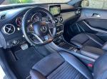 mercedes-benz-gla-220-d-4matic-2017-diesel-2143cc