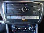 mercedes-benz-gla-220-d-4matic-2017-diesel-2143cc