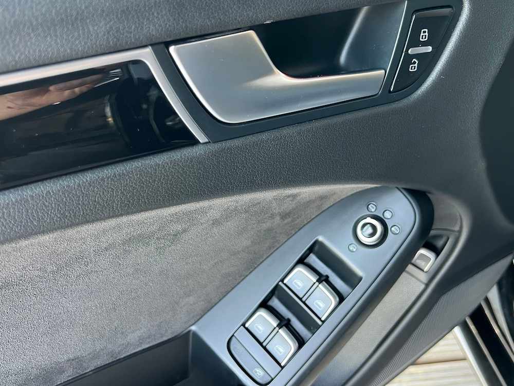audi-a4-avant-2-0-tdi-190-2016-diesel-2000cc