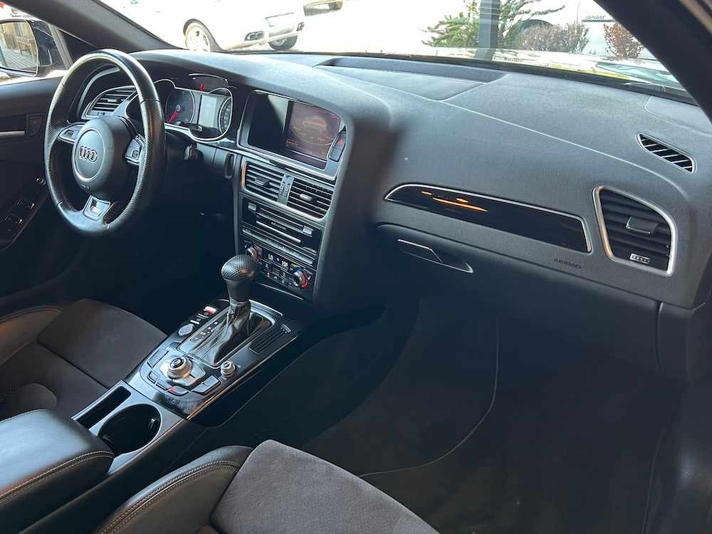 audi-a4-avant-2-0-tdi-190-2016-diesel-2000cc