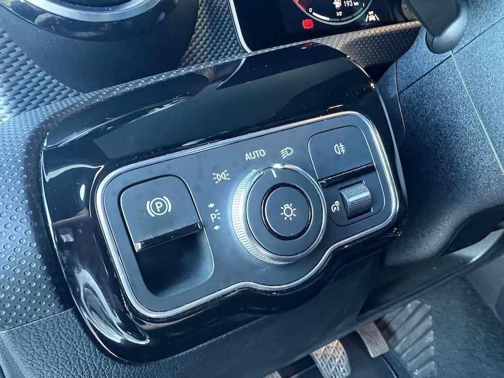 mercedes-benz-classe-a-a-200-2018-gasolina-1332cc