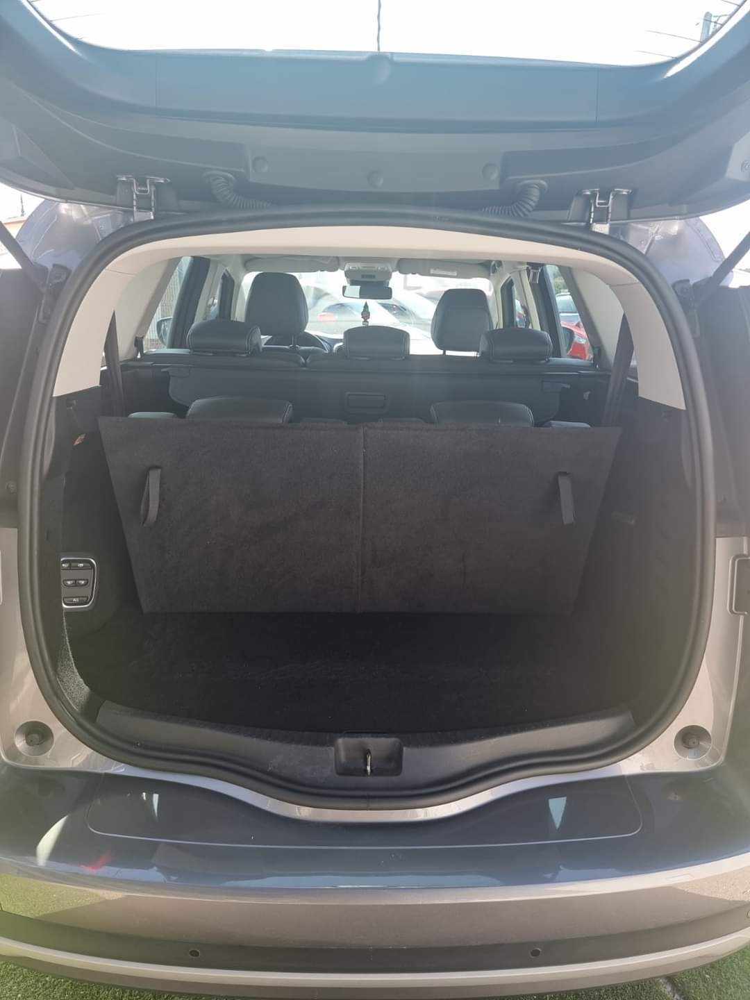 renault-grand-scenic-1-5-2018-diesel-1461cc
