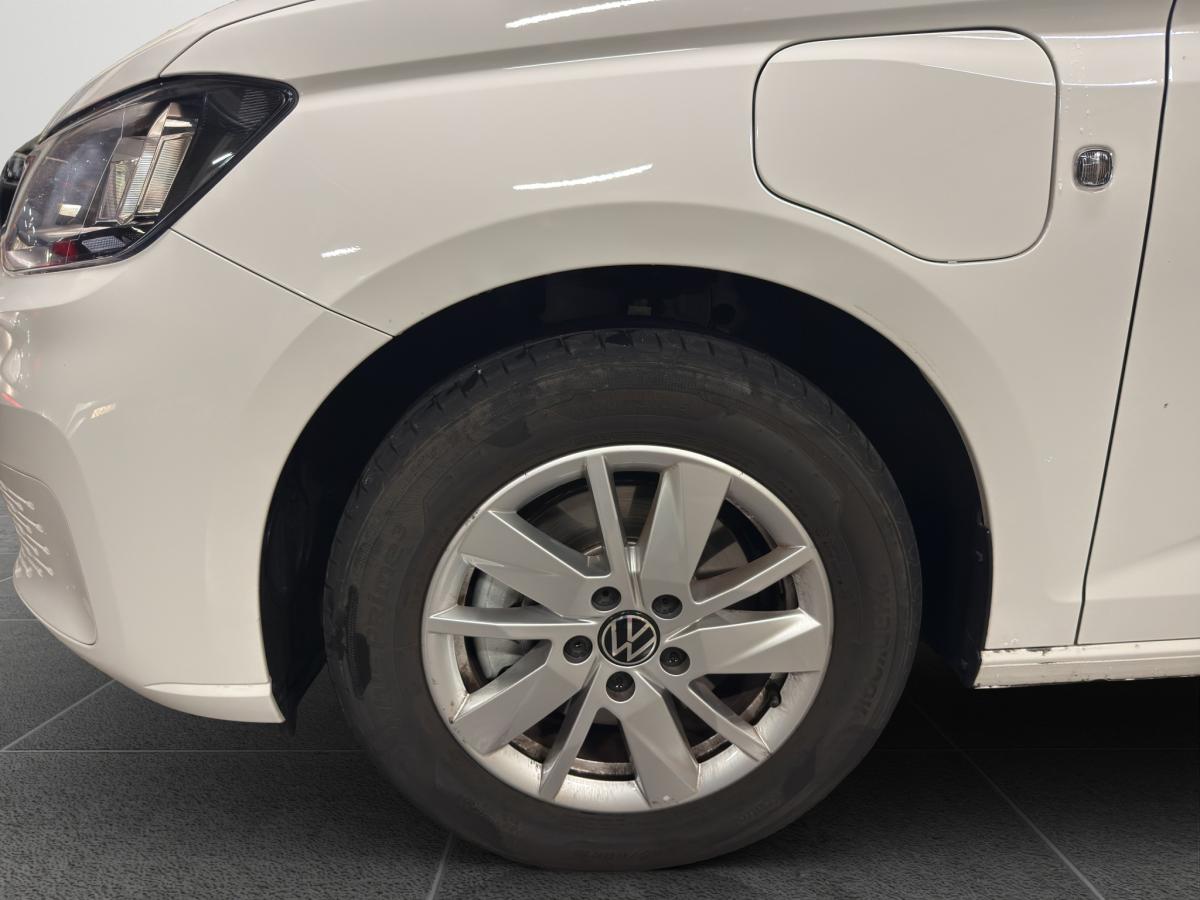 volkswagen-caddy-2026-hibrido-a-gasolina-1498cc