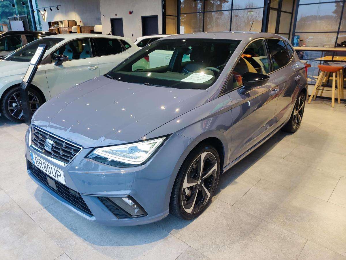seat-ibiza-2025-gasolina-999cc
