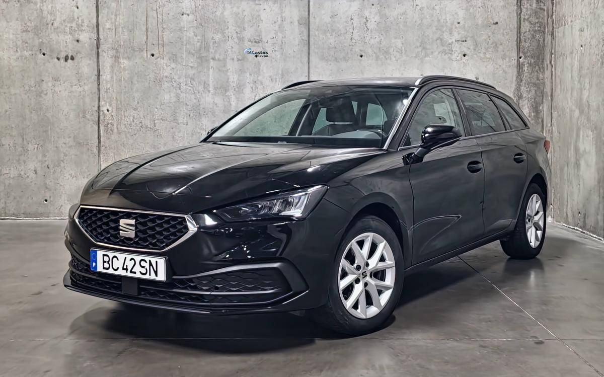 seat-leon-st-2023-gasolina-999cc