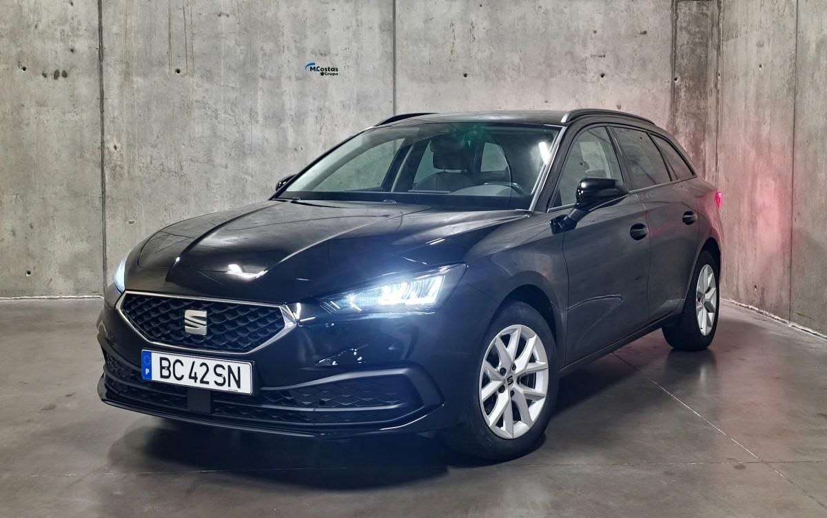 seat-leon-st-2023-gasolina-999cc
