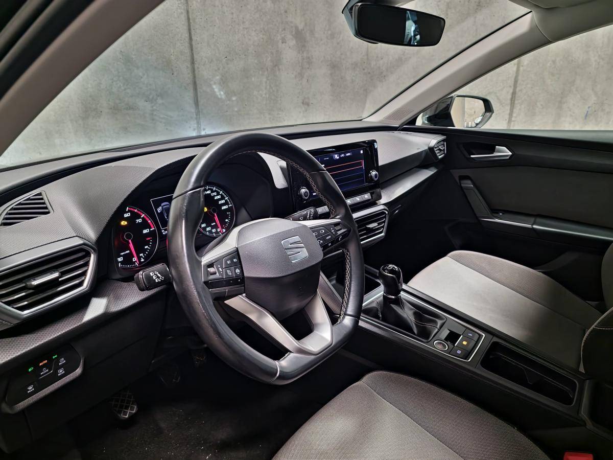 seat-leon-st-2023-gasolina-999cc