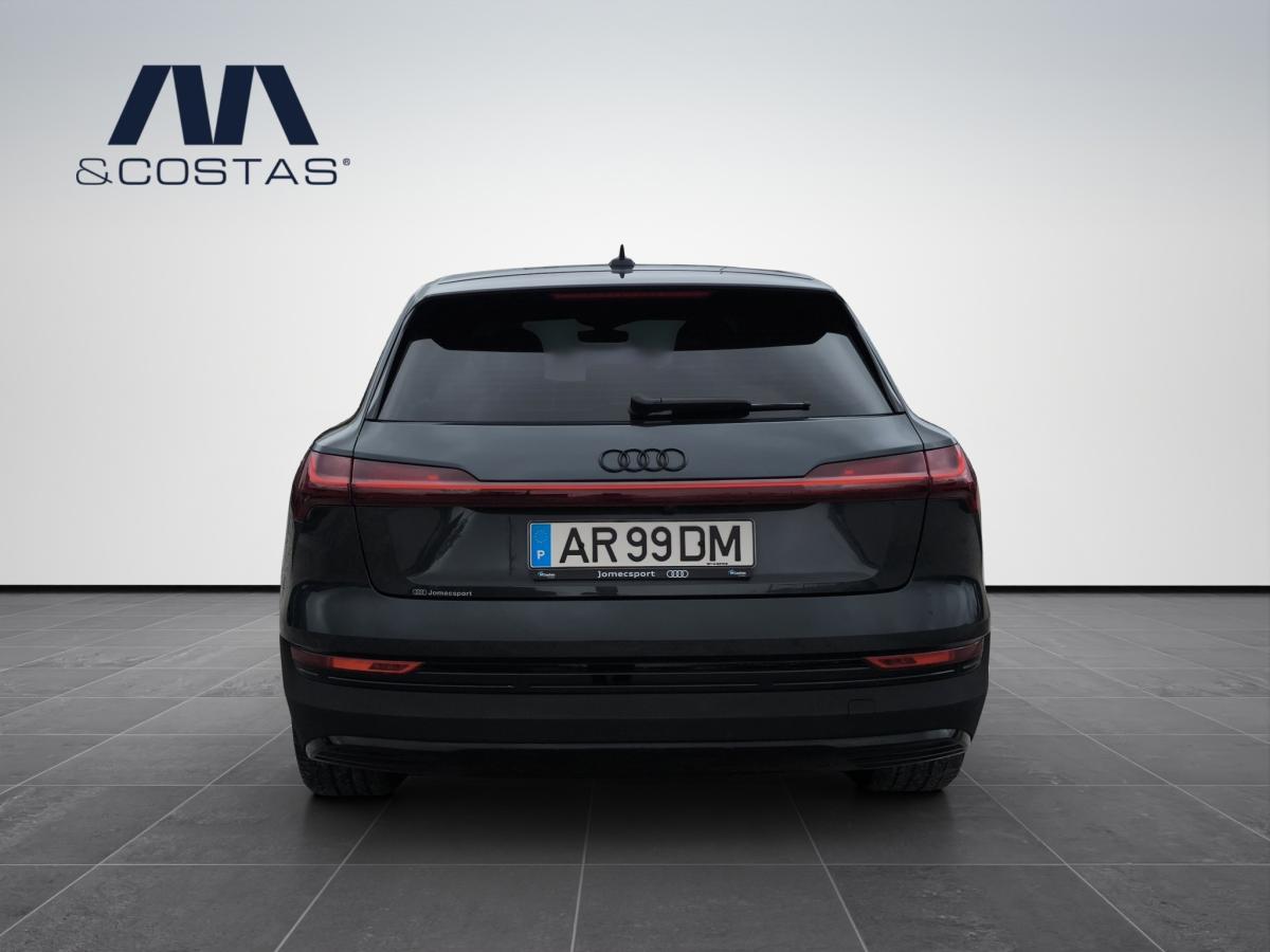 audi-e-tron-2022-eletrico-0cc