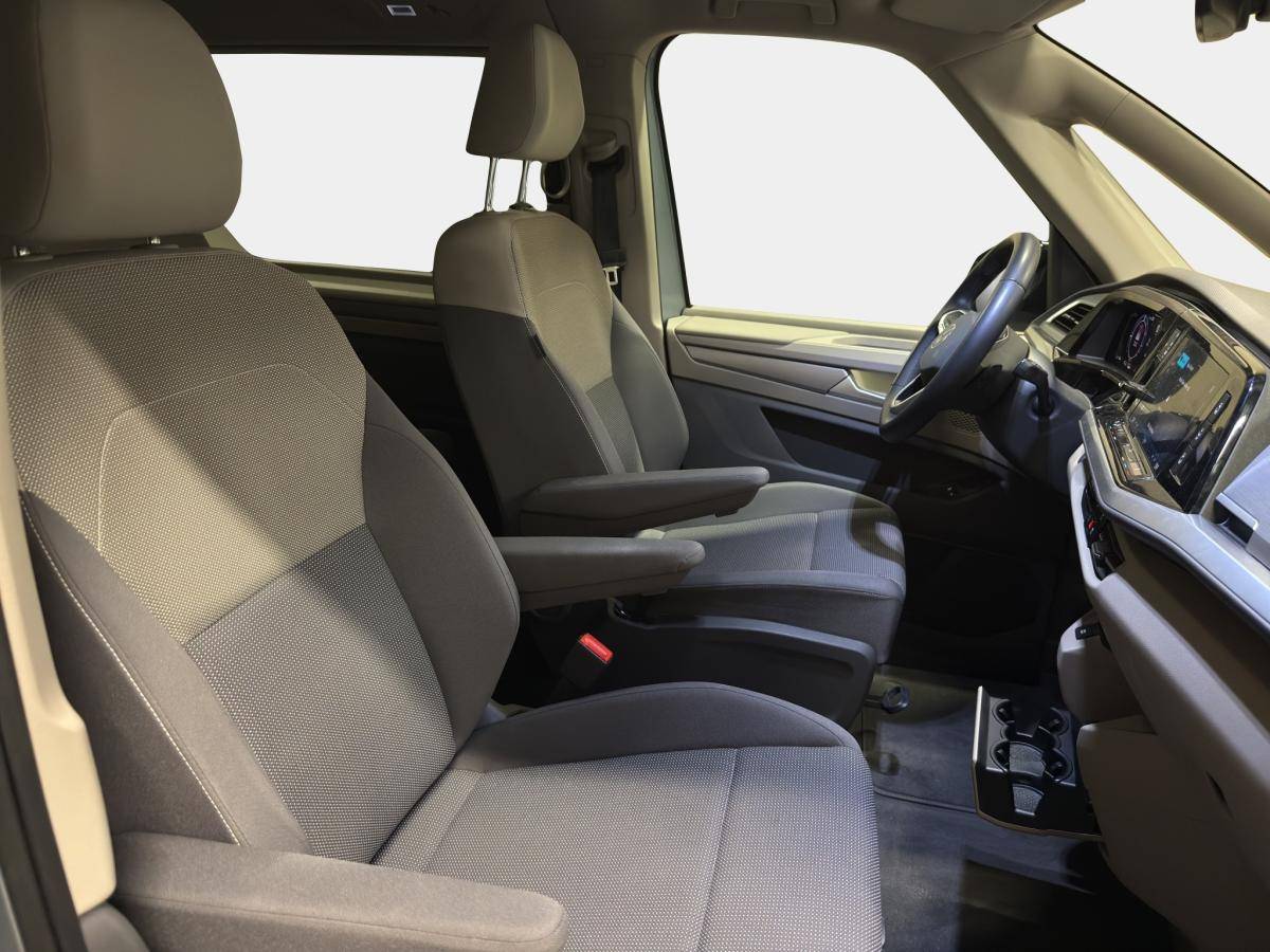 volkswagen-multivan-2025-hibrido-a-gasolina-1498cc