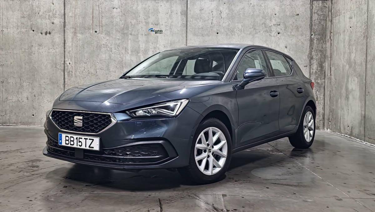 seat-leon-2023-diesel-1968cc