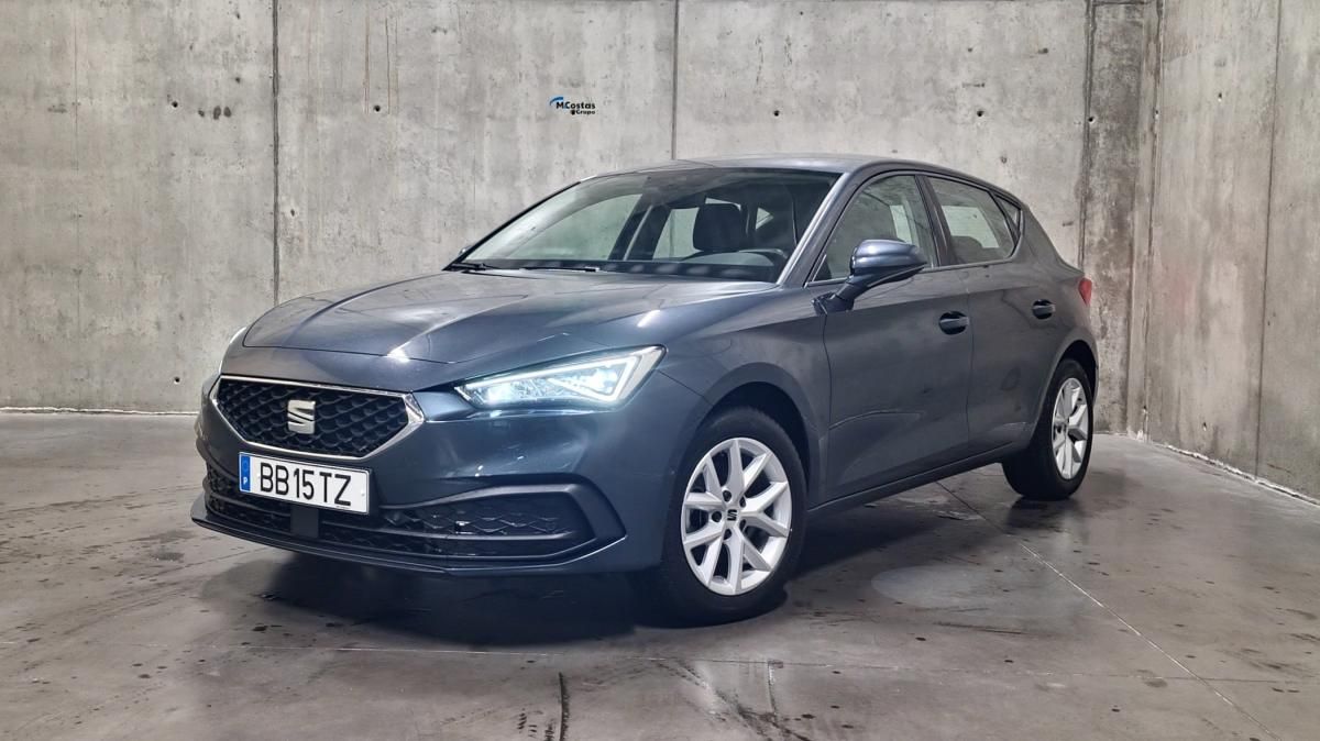 seat-leon-2023-diesel-1968cc