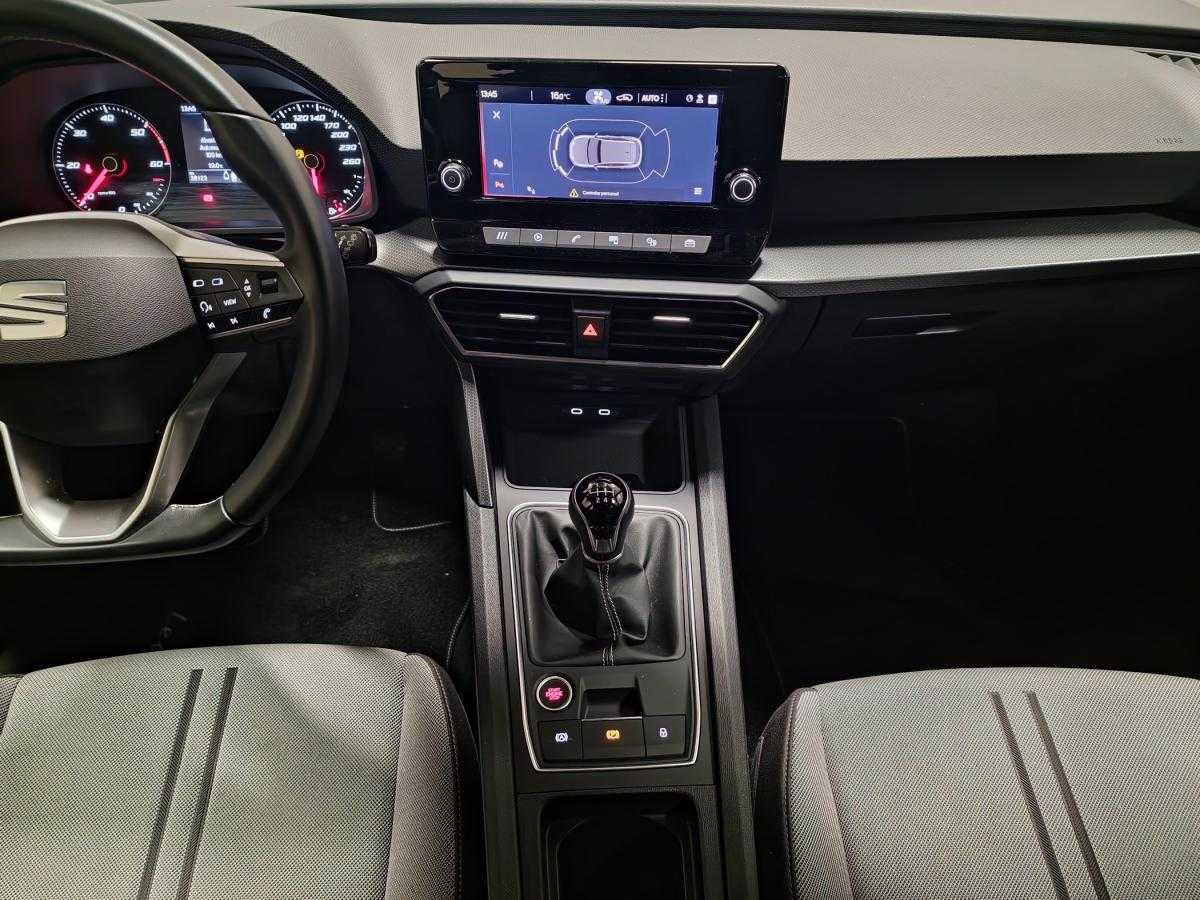 seat-leon-2023-diesel-1968cc