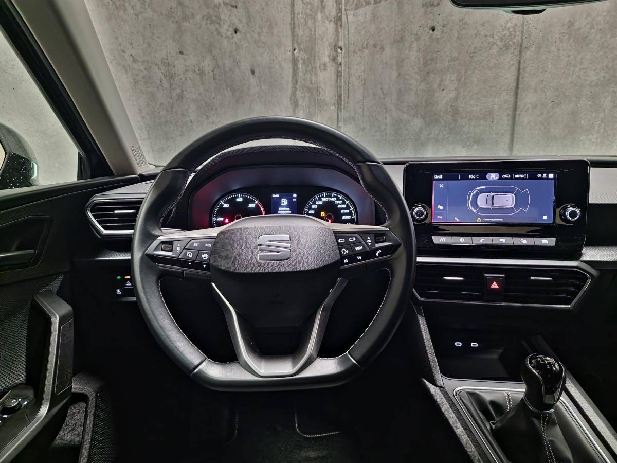 seat-leon-2023-diesel-1968cc