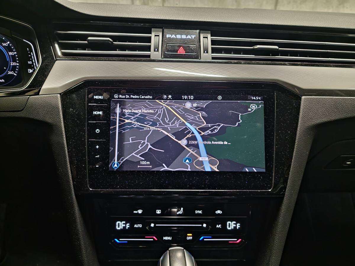 volkswagen-passat-variant-2023-hibrido-a-gasolina-1395cc