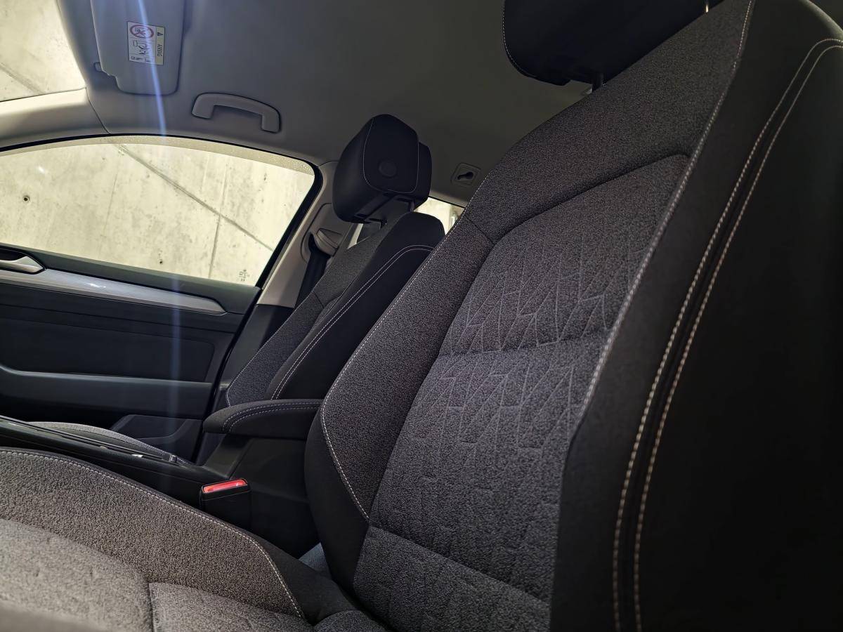 volkswagen-passat-variant-2023-hibrido-a-gasolina-1395cc