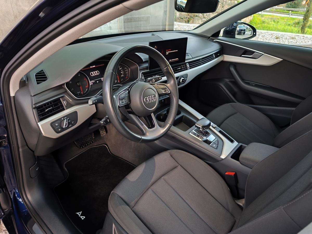 audi-a4-avant-2022-diesel-1968cc